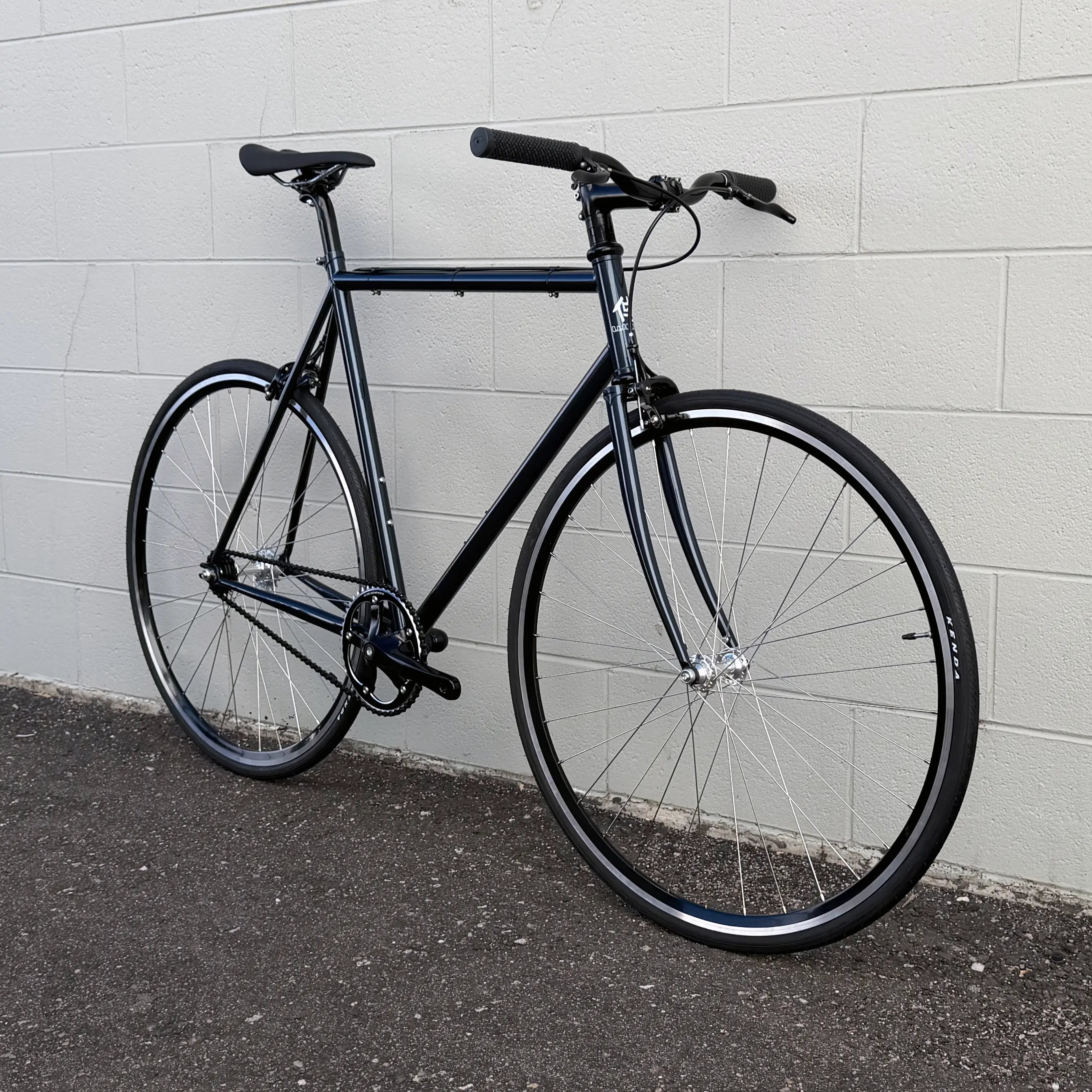 Wabi Classic, Ion Blue, Black Components, Black Saddle/Grips