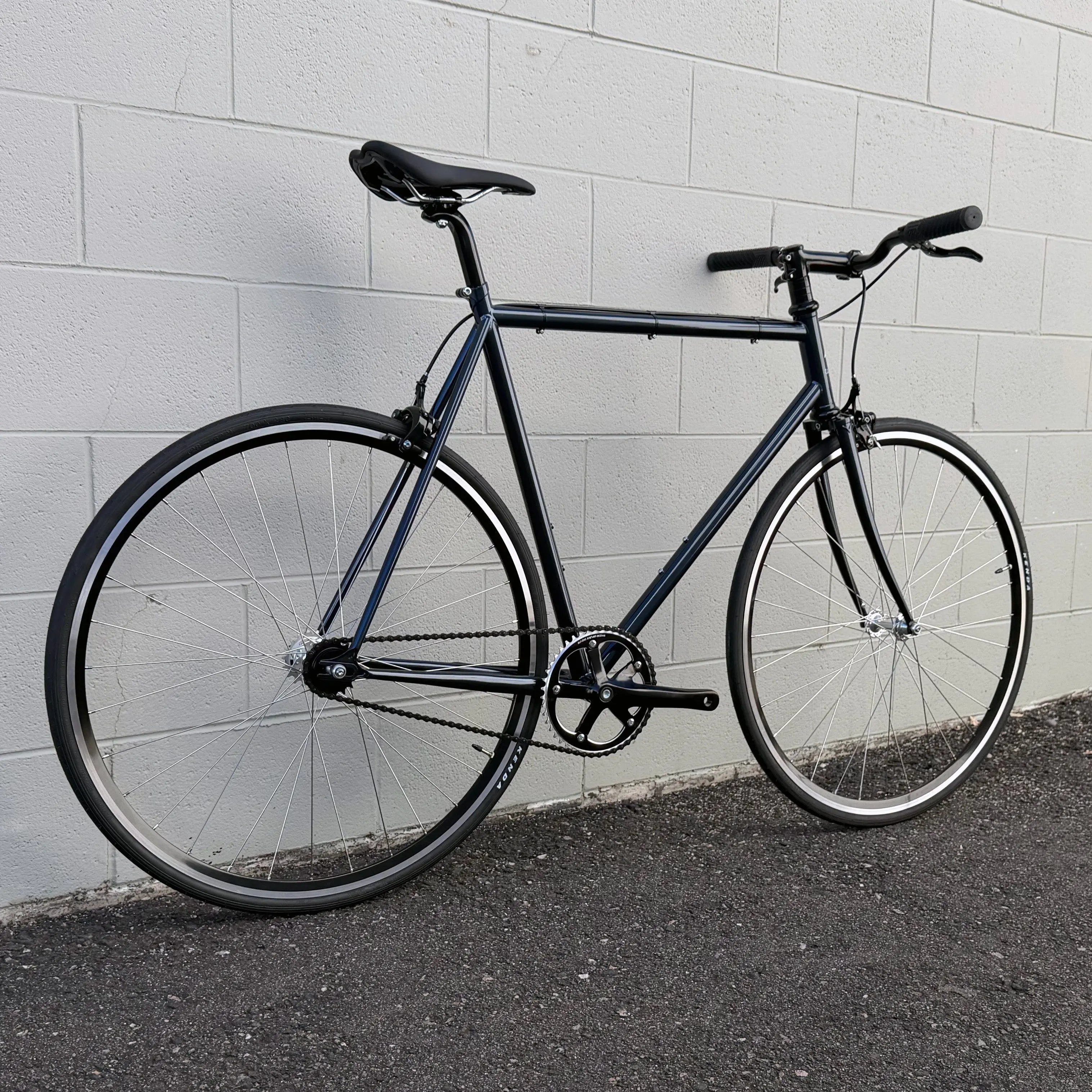 Wabi Classic, Ion Blue, Black Components, Black Saddle/Grip