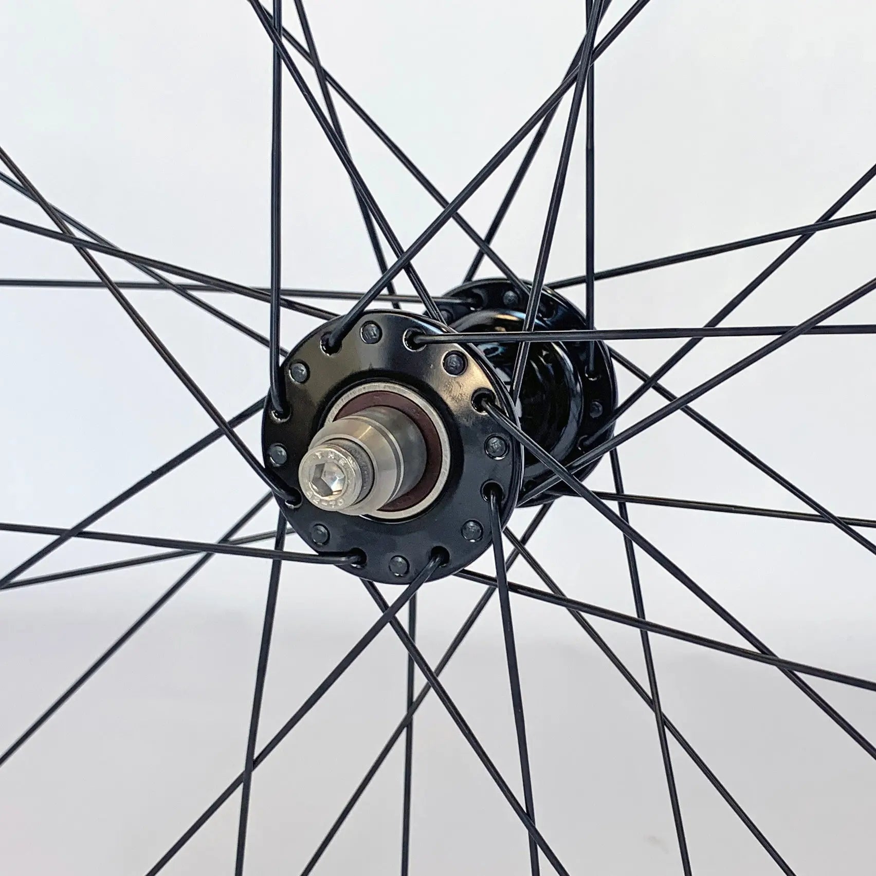 Phil Wood Low Flange/H+Son Archetype Fixed GearSingle Speed